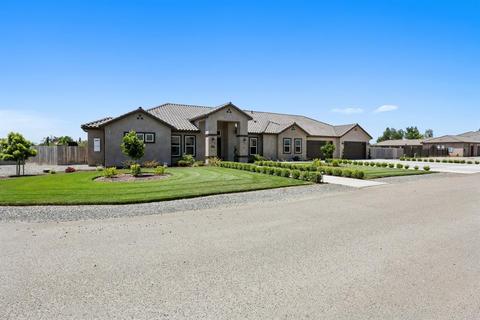 2207 W Benton Ct, Exeter, CA 93221 photo 2