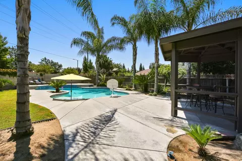 2835 E Seeger Ct, Visalia, CA 93292 photo 19
