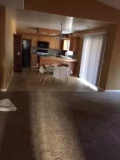 472 W Geary Ave, Exeter, CA 93221 photo 3