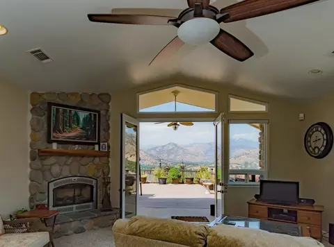 40653 Crystal Dr, Three Rivers, CA 93271 photo 19