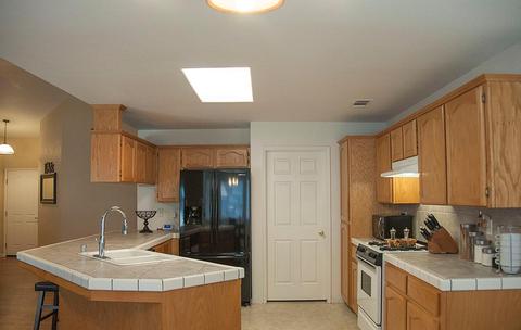 2606 E Cherry Ave, Visalia, CA 93292 photo 18