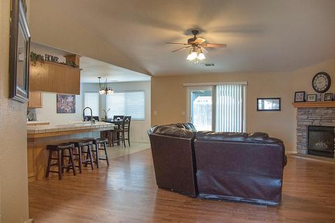 2606 E Cherry Ave, Visalia, CA 93292 photo 10