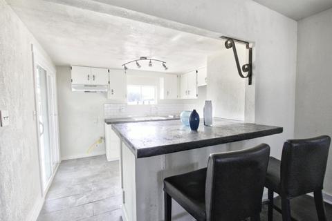 251 S Belmont Rd, Exeter, CA 93221 photo 3