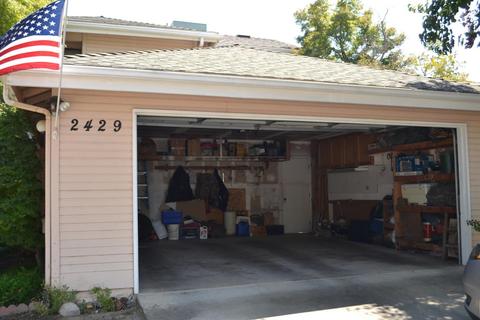 2429 E Sweet Ave, Visalia, CA 93292 photo 3