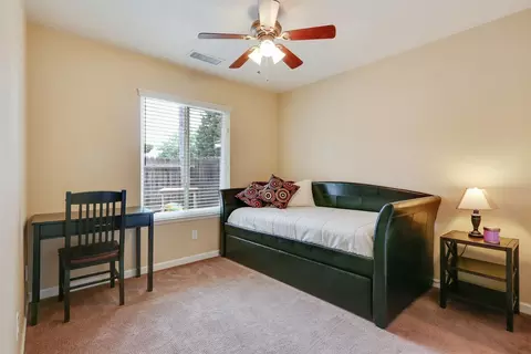 2828 E Parker Ct, Visalia, CA 93292 photo 11