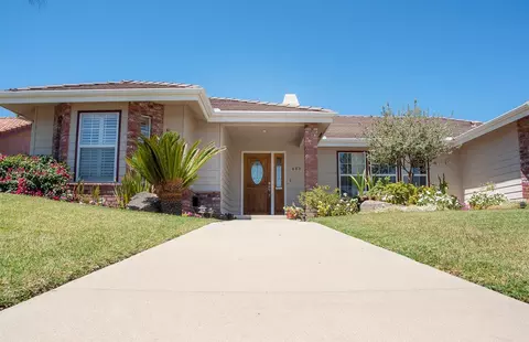 480 Encore Dr, Hanford, CA 93230 photo 6