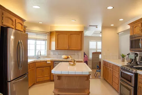 480 Encore Dr, Hanford, CA 93230 photo 18