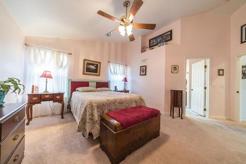 316 Avalon Dr, Lemoore, CA 93245 photo 20