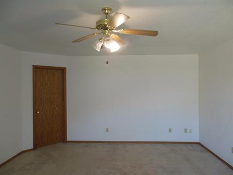 690 Montecito Ct, Lemoore, CA 93245 photo 15