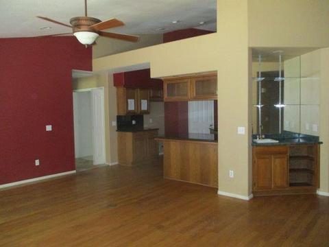 4135 E Laurel Ave, Visalia, CA 93292 photo 11