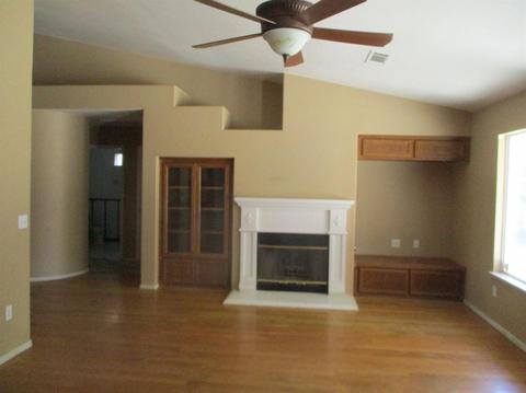 4135 E Laurel Ave, Visalia, CA 93292 photo 13