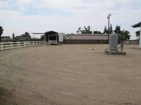3107 E Cross Ave, Tulare, CA 93274 photo 37