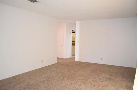 425 W Spring Ln, Lemoore, CA 93245 photo 11