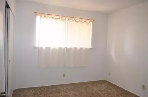 425 W Spring Ln, Lemoore, CA 93245 photo 12