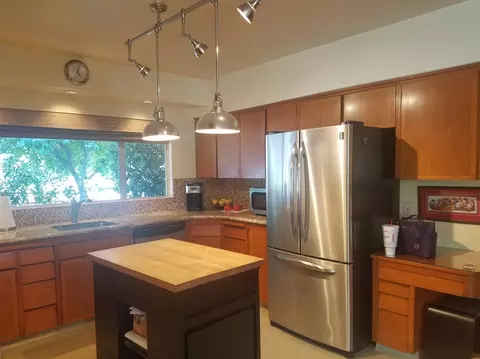 950 E Cross Ave, Tulare, CA 93274 photo 12