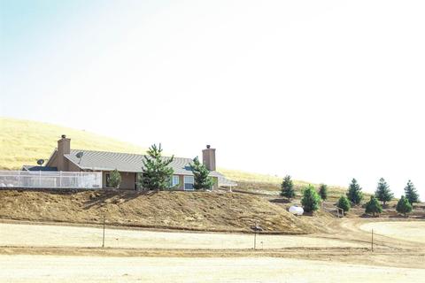 30371 Sunrise Meadow Dr, Exeter, CA 93221 photo 2