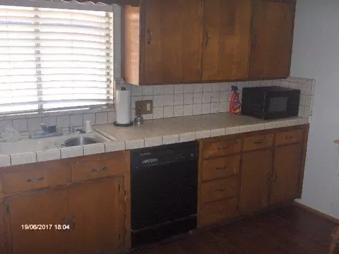 398 S Orange Ave, Exeter, CA 93221 photo 20