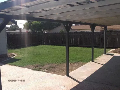 398 S Orange Ave, Exeter, CA 93221 photo 8