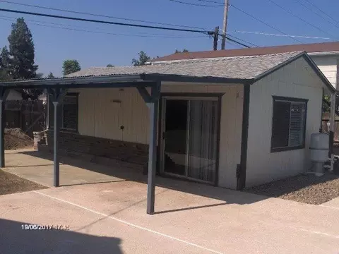 398 S Orange Ave, Exeter, CA 93221 photo 7
