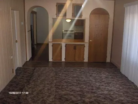 398 S Orange Ave, Exeter, CA 93221 photo 16