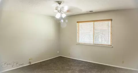 1212 E Rose Ct, Visalia, CA 93292 photo 26