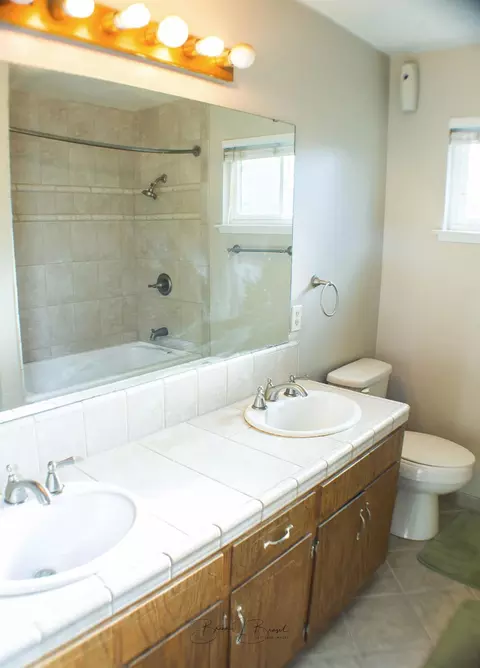 1212 E Rose Ct, Visalia, CA 93292 photo 15