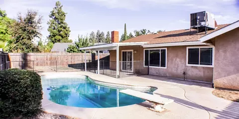 1212 E Rose Ct, Visalia, CA 93292 photo 28