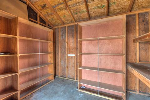 597 W Prosperity, Tulare, CA 93274 photo 32