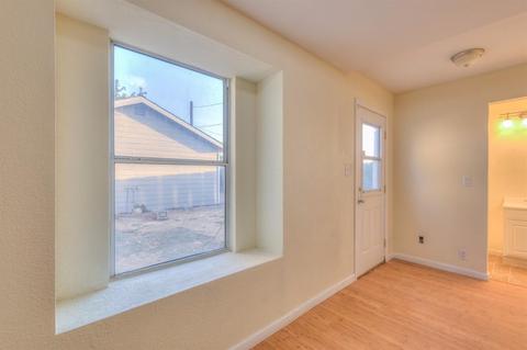 597 W Prosperity, Tulare, CA 93274 photo 25