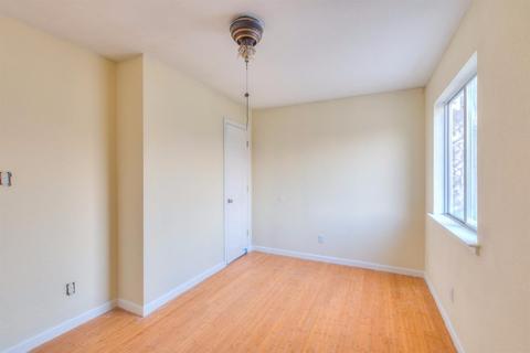 597 W Prosperity, Tulare, CA 93274 photo 42