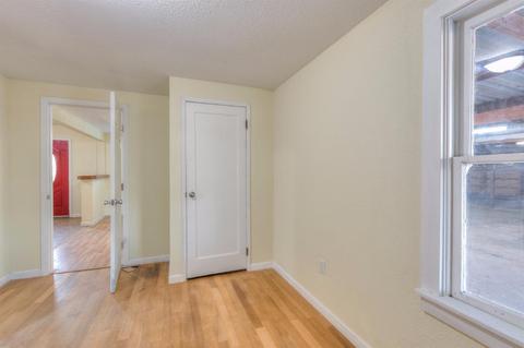 597 W Prosperity, Tulare, CA 93274 photo 18