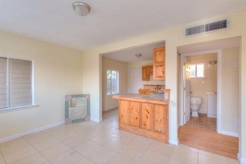 597 W Prosperity, Tulare, CA 93274 photo 35