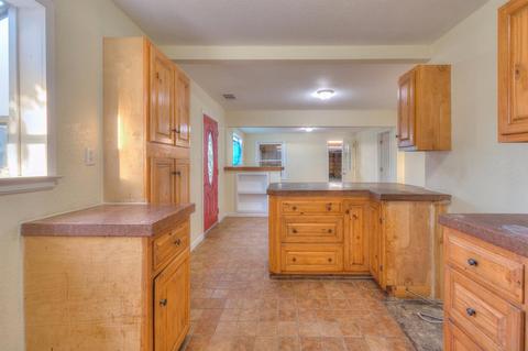 597 W Prosperity, Tulare, CA 93274 photo 15