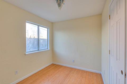 597 W Prosperity, Tulare, CA 93274 photo 40