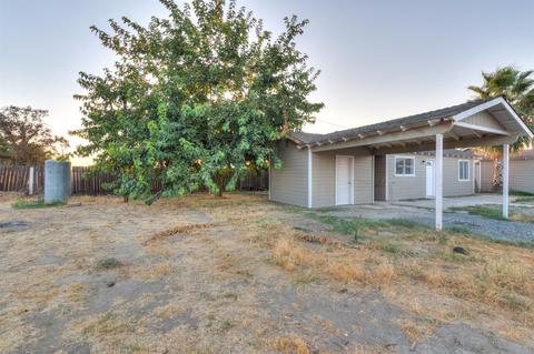 597 W Prosperity, Tulare, CA 93274 photo 31