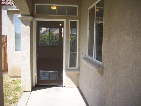 1666 Castle Way, Lemoore, CA 93245 photo 8