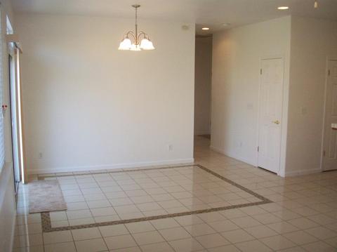 1666 Castle Way, Lemoore, CA 93245 photo 10