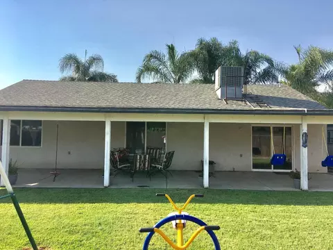 215 E Robin Ave, Visalia, CA 93291 photo 34
