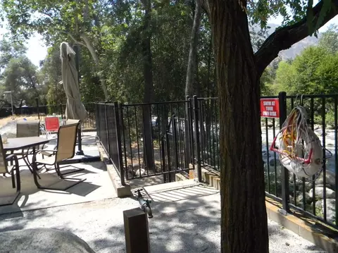 42353 Sierra Dr, Three Rivers, CA 93271 photo 9