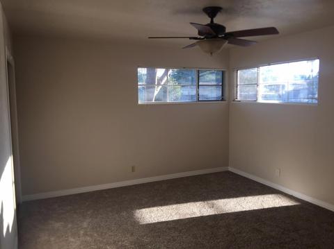 916 E Kaweah Ave, Visalia, CA 93292 photo 14