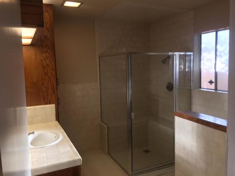 916 E Kaweah Ave, Visalia, CA 93292 photo 15