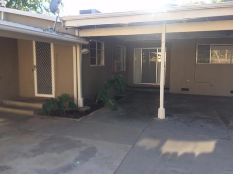 916 E Kaweah Ave, Visalia, CA 93292 photo 13