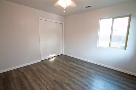 415 E Race Ave, Visalia, CA 93291 photo 25
