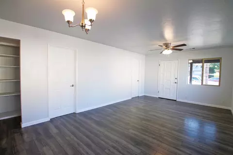 415 E Race Ave, Visalia, CA 93291 photo 17