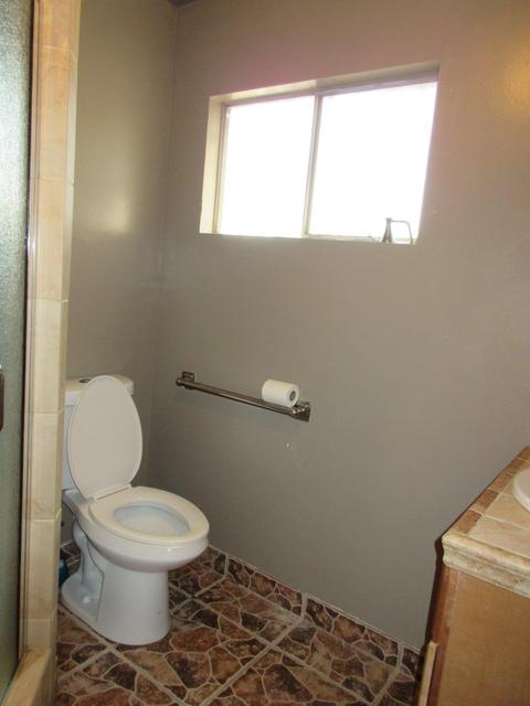 1380 E Carol Ave, Pixley, CA 93256 photo 21