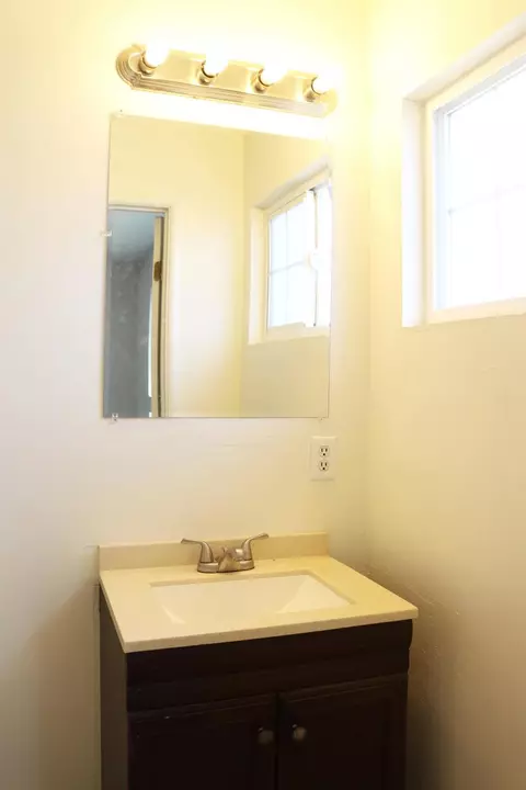 3110 E Laurel Ave, Visalia, CA 93292 photo 14