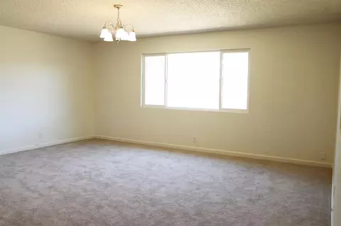 3110 E Laurel Ave, Visalia, CA 93292 photo 8