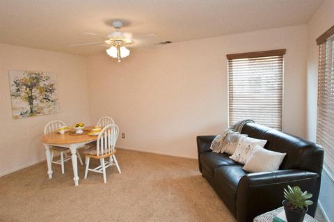 1935 E Monte Verde Ave, Visalia, CA 93292 photo 6