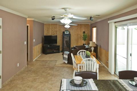 1935 E Monte Verde Ave, Visalia, CA 93292 photo 12