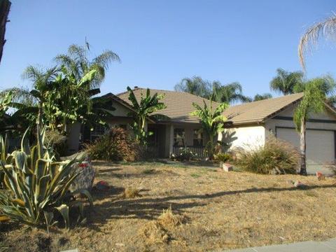 1426 E Vine Ct, Visalia, CA 93292 photo 3
